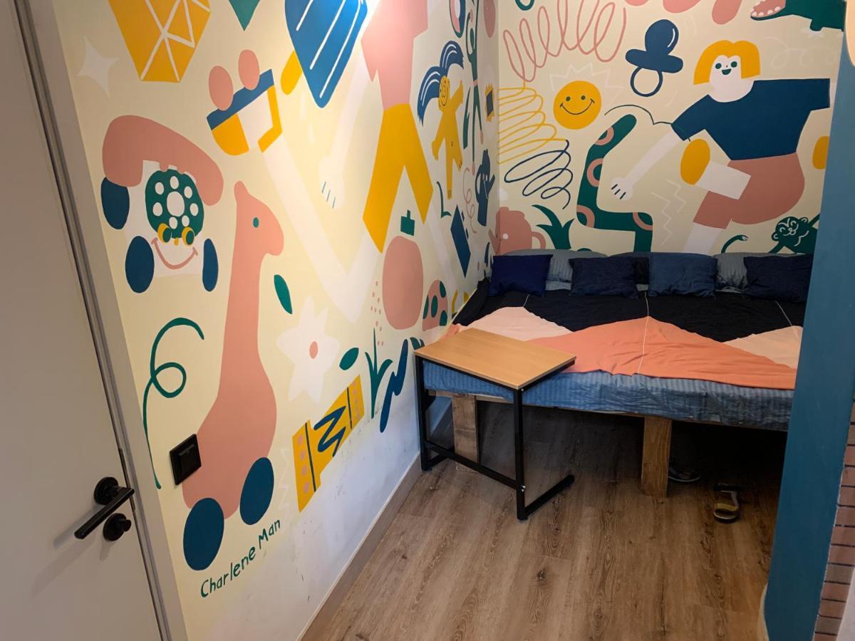 Wontonmeen Hostel